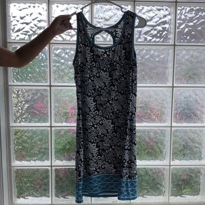 Cute summer dress!